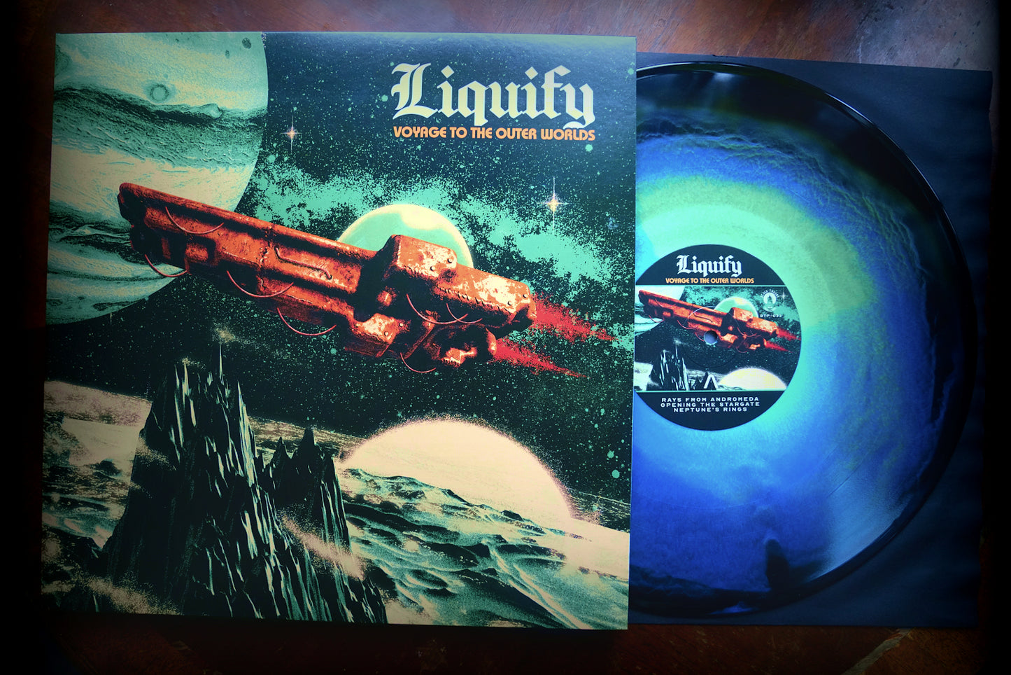LIQUIFY - Voyage to the Outer Worlds